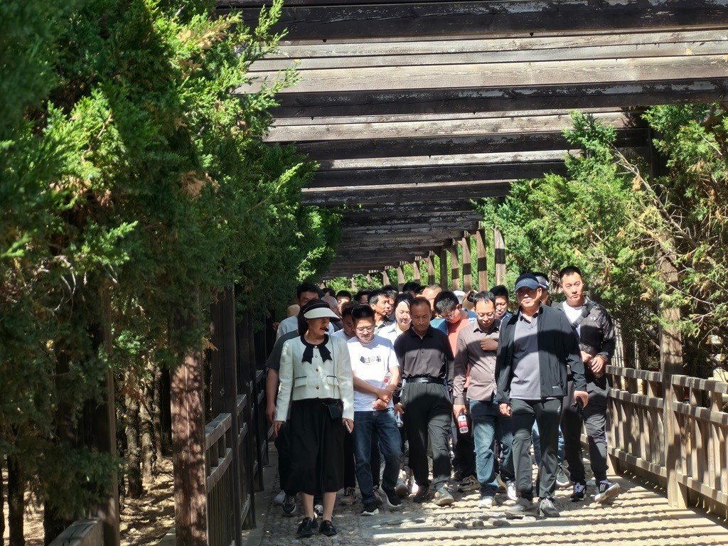 “放松身心·聚力前行”職工春游暨主題黨日活動